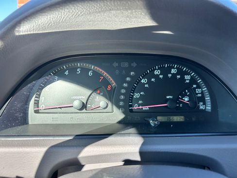 Used 2004 Toyota Camry XLE image 10