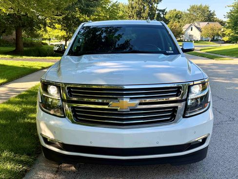 Used 2015 Chevrolet Tahoe LTZ AWD/4WD image 9