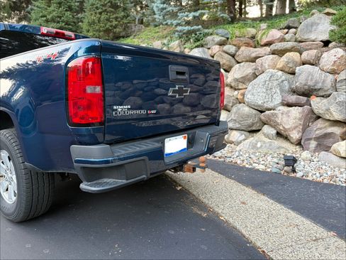 Used 2020 Chevrolet Colorado W/T w/ WT Convenience Package AWD/4WD image 4