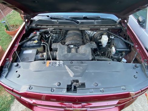 Used 2017 Chevrolet Silverado 1500 LT w/ All Star Edition AWD/4WD image 12