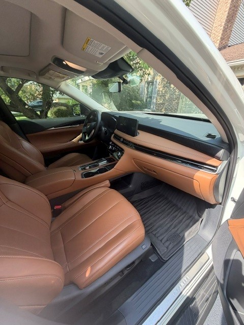 Used 2022 INFINITI QX60 Sensory w/ Vision Package AWD/4WD image 10