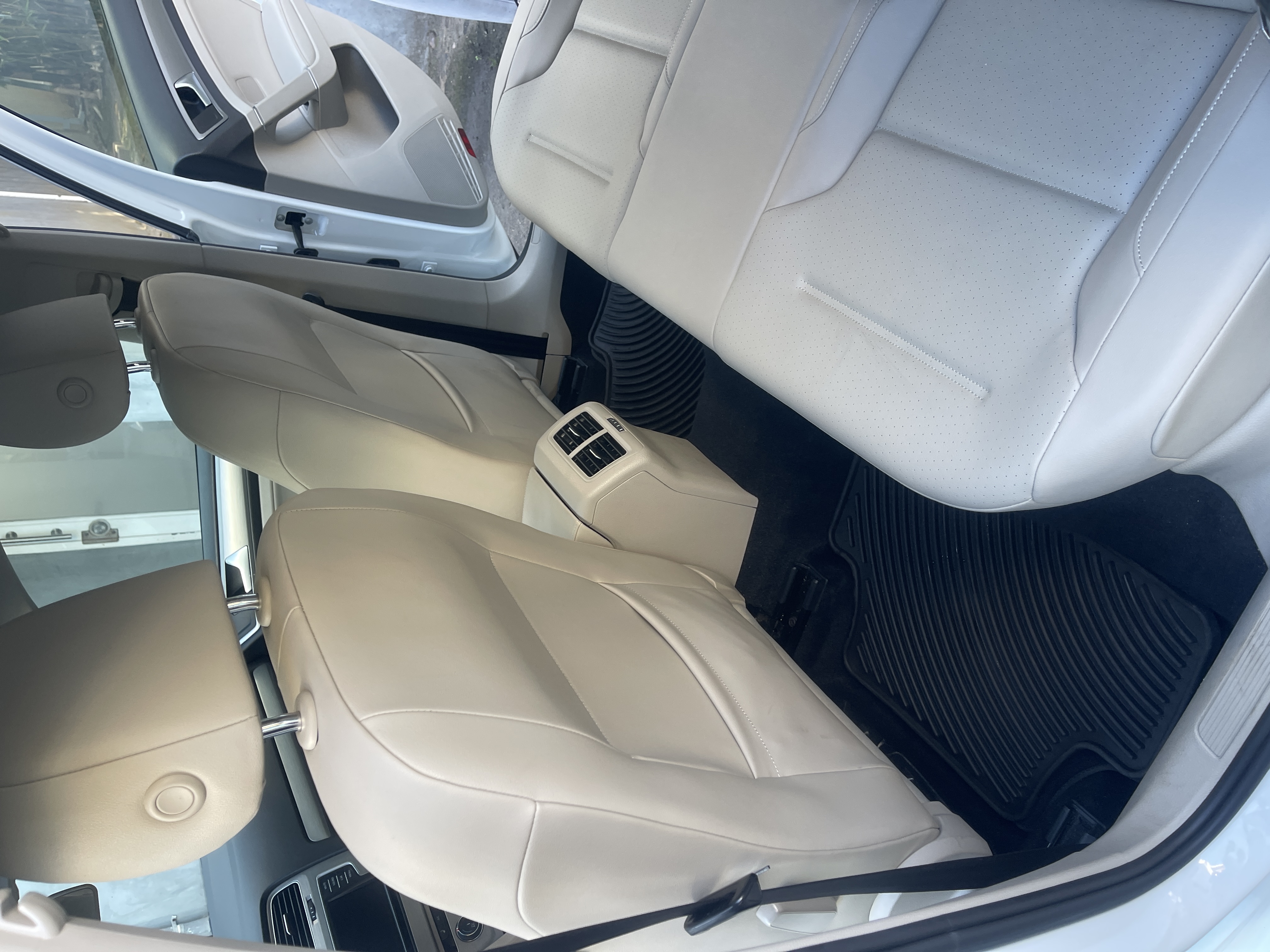 Used 2016 Volkswagen Golf SE FWD image 12