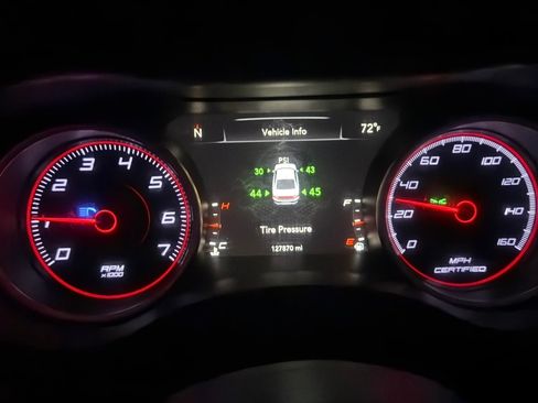 Used 2011 Dodge Charger R/T image 4