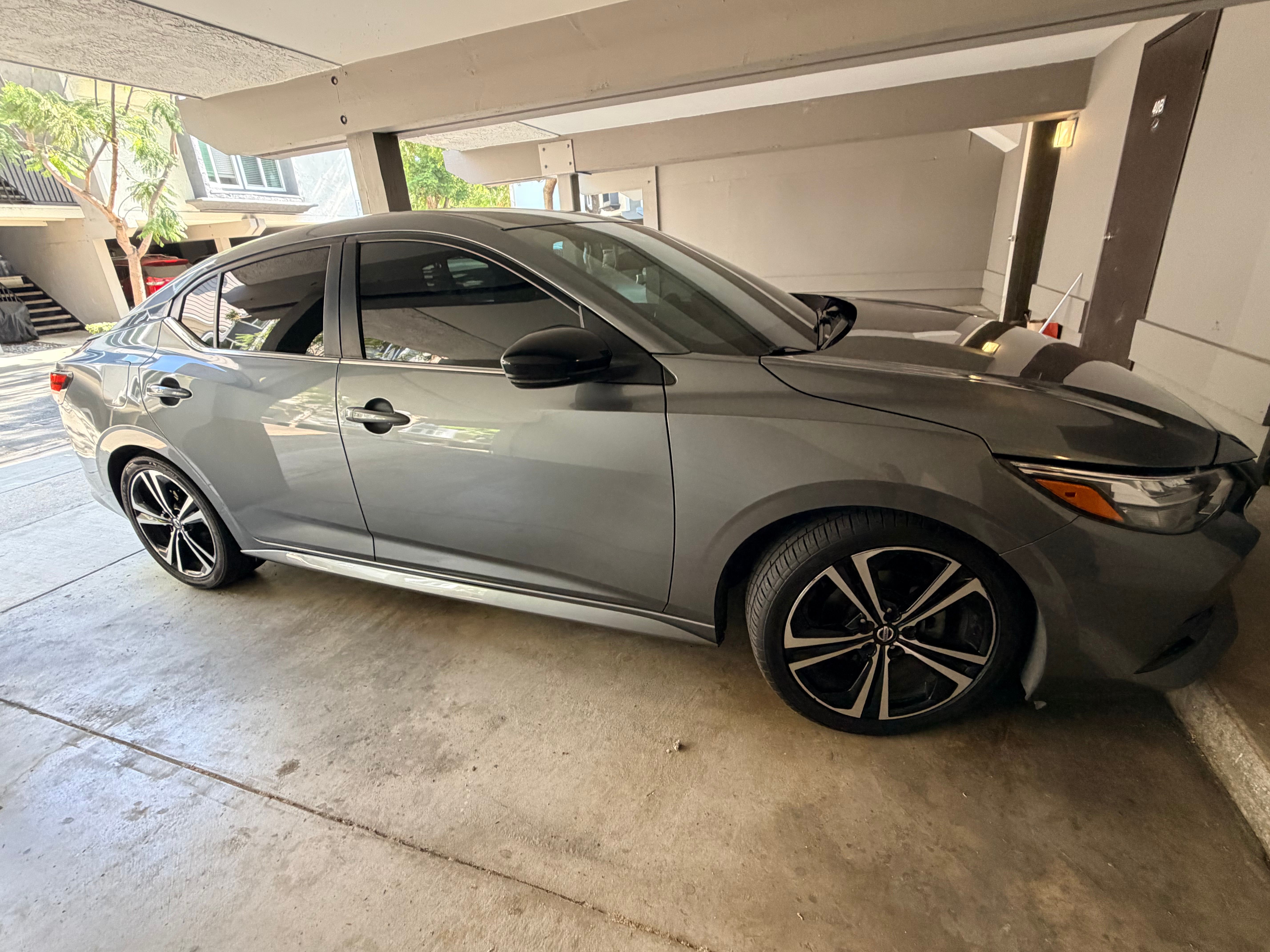 Used 2021 Nissan Sentra SR FWD image 14