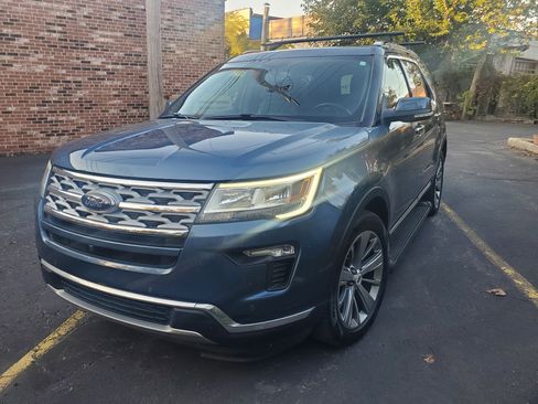 Used 2018 Ford Explorer Limited image 2
