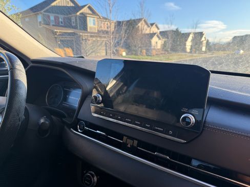 Used 2022 Mitsubishi Outlander SE image 4