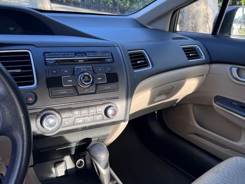 Used 2014 Honda Civic LX image 24