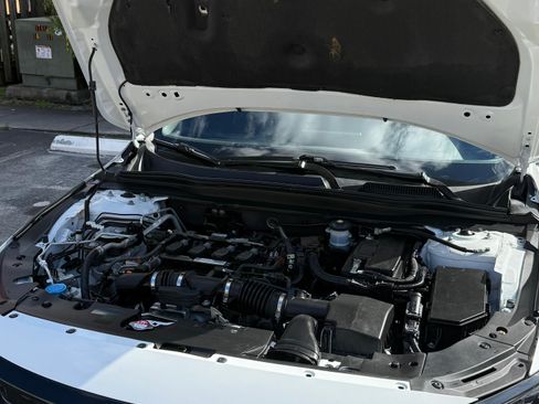 Used 2019 Honda Accord Sport image 6