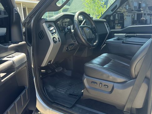 Used 2016 Ford F350 Lariat w/ FX4 4x4 Off Road Package image 9