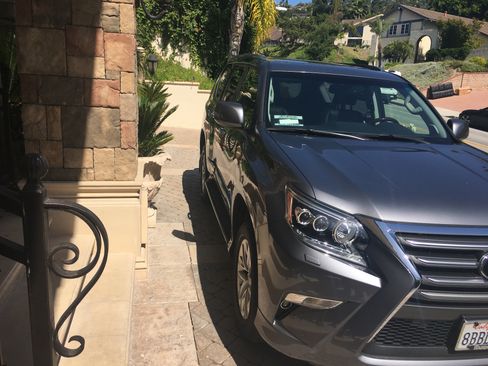 Used 2018 Lexus GX 460 image 5