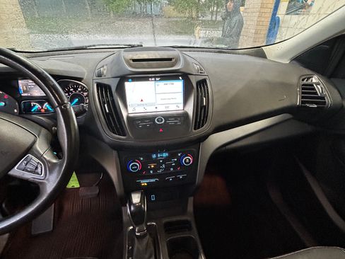 Used 2018 Ford Escape SEL w/ Ford Safe & Smart Package image 9