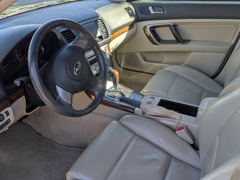 Used 2008 Subaru Outback 2.5i Limited L.L. Bean image 6