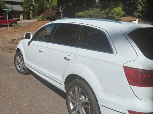Used 2012 Audi Q7 3.0T Premium Plus AWD/4WD image 6
