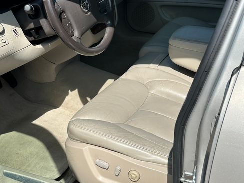 Used 2007 Cadillac DTS FWD image 5