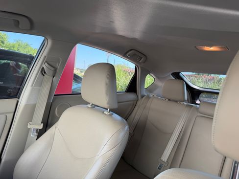 Used 2011 Toyota Prius Four FWD image 8