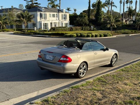 Used 2006 Mercedes-Benz CLK 350 CLK 350 Cabriolet 2D image 13