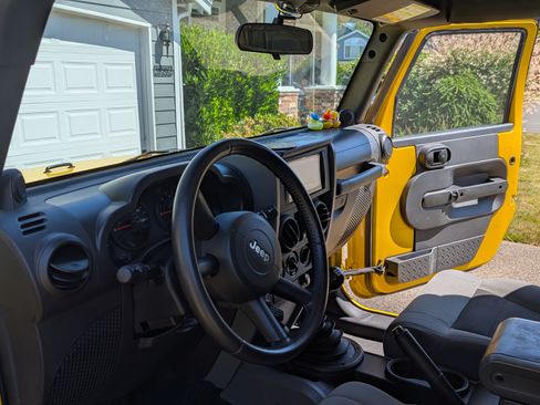 Used 2008 Jeep Wrangler Unlimited X AWD/4WD image 10