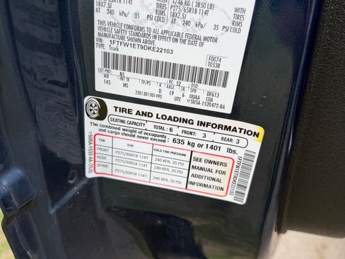 Used 2013 Ford F150 XLT w/ Luxury Equipment Group image 14