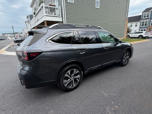 Used 2021 Subaru Outback Touring XT AWD/4WD image 2