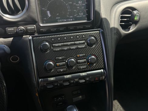 Used 2012 Nissan GT-R Black Edition AWD/4WD image 21