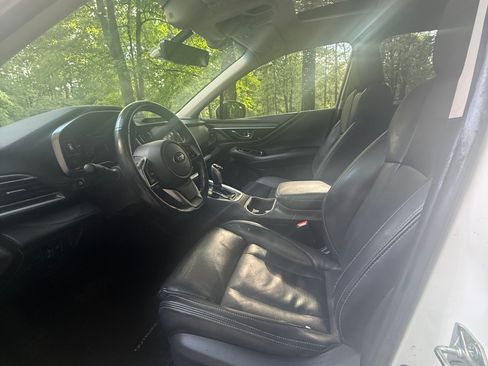 Used 2020 Subaru Outback Limited XT w/ Popular Package #2 AWD/4WD image 12