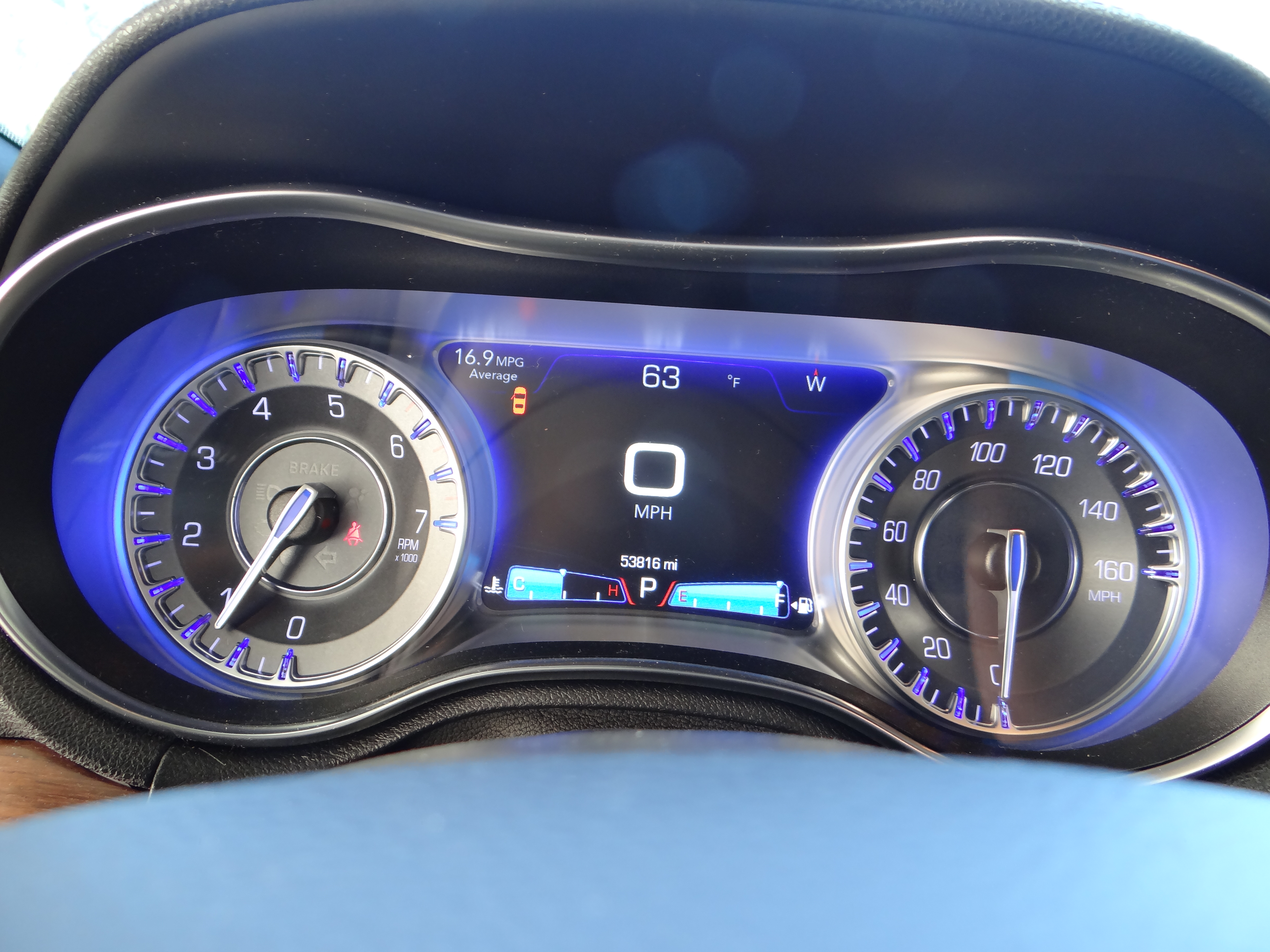 Used 2018 Chrysler 300 C RWD image 6