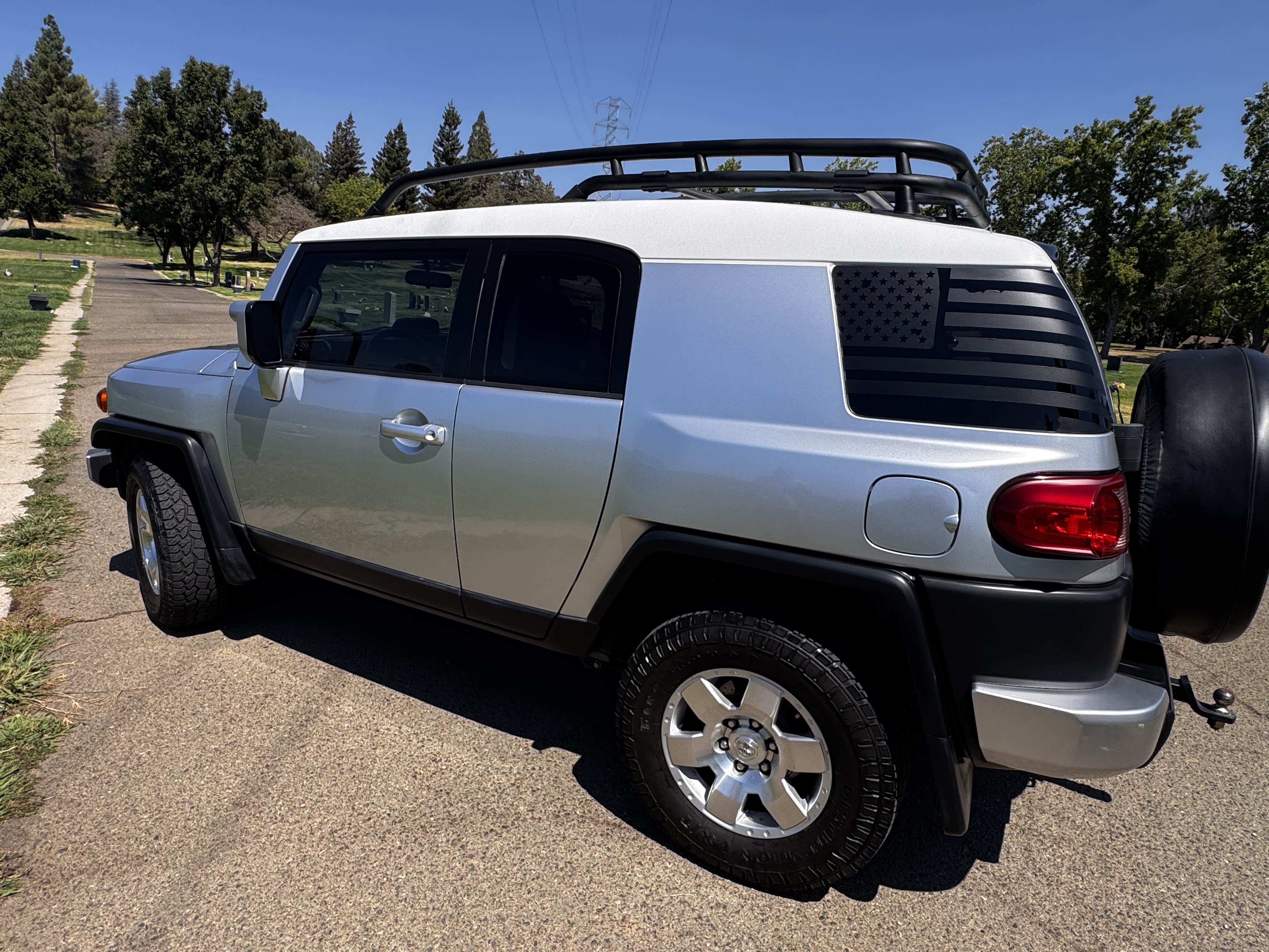 Used 2007 Toyota FJ Cruiser 4WD image 2