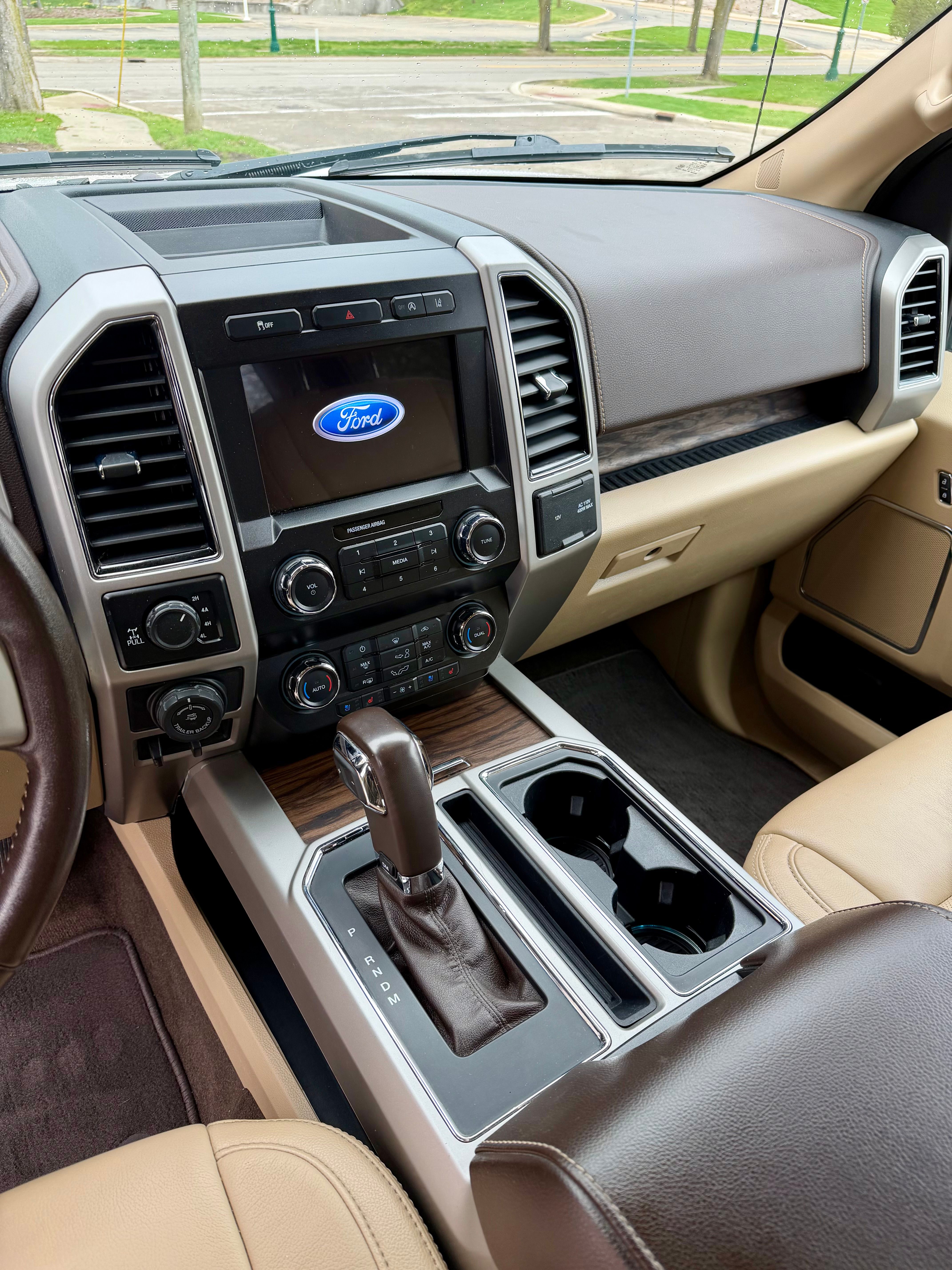 Used 2020 Ford F150 Lariat AWD/4WD image 11