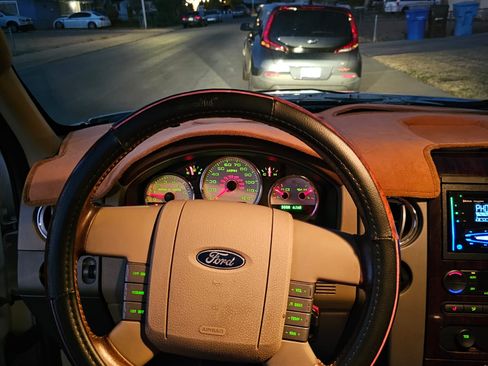 Used 2006 Ford F150 King Ranch RWD image 20