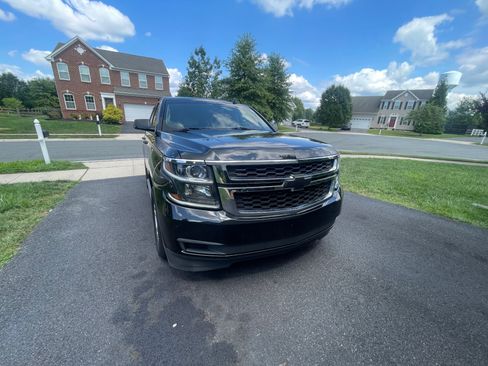 Used 2017 Chevrolet Tahoe LS image 4