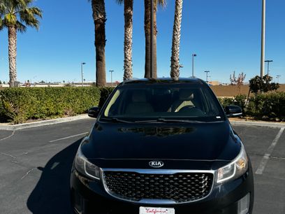 Used 2016 Kia Sedona LX w/ LX Convenience Package