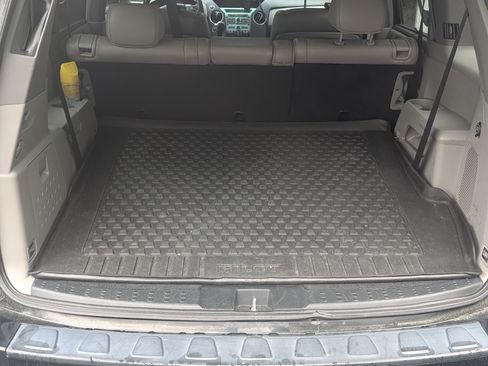 Used 2009 Honda Pilot Touring image 8