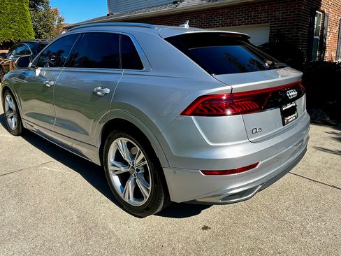 Used 2019 Audi Q8 Prestige AWD/4WD image 8