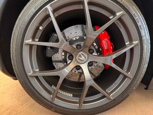 Used 2017 Acura NSX AWD/4WD image 12