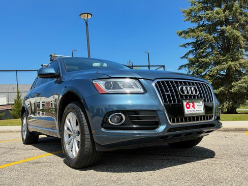 Used 2017 Audi Q5 2.0T Premium AWD/4WD image 2
