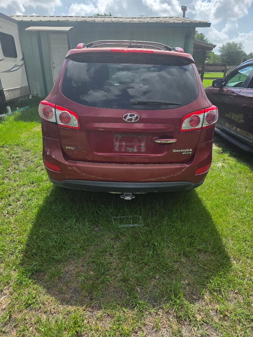 Used 2011 Hyundai Santa Fe Limited FWD image 4