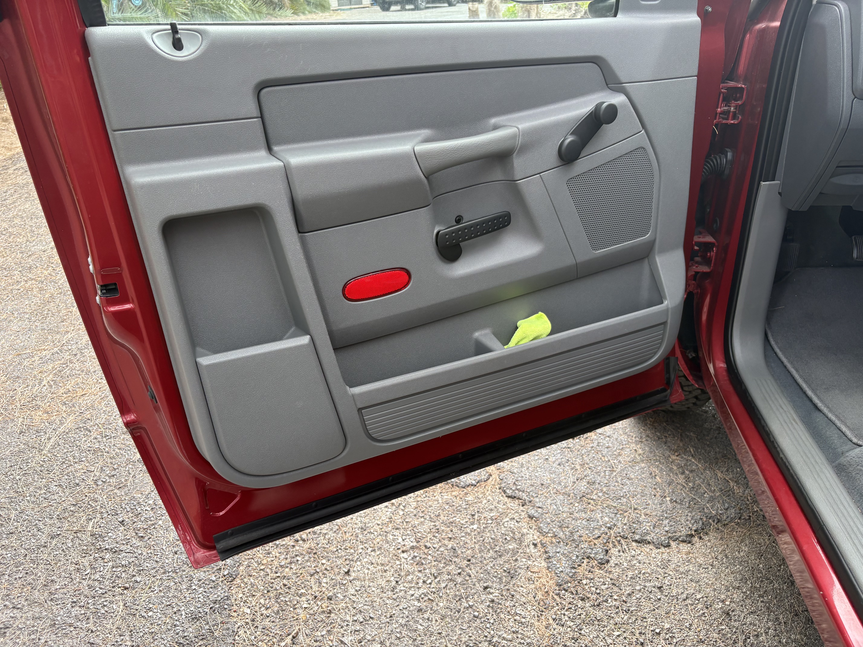 Used 2008 Dodge Ram 1500 Truck ST RWD image 11