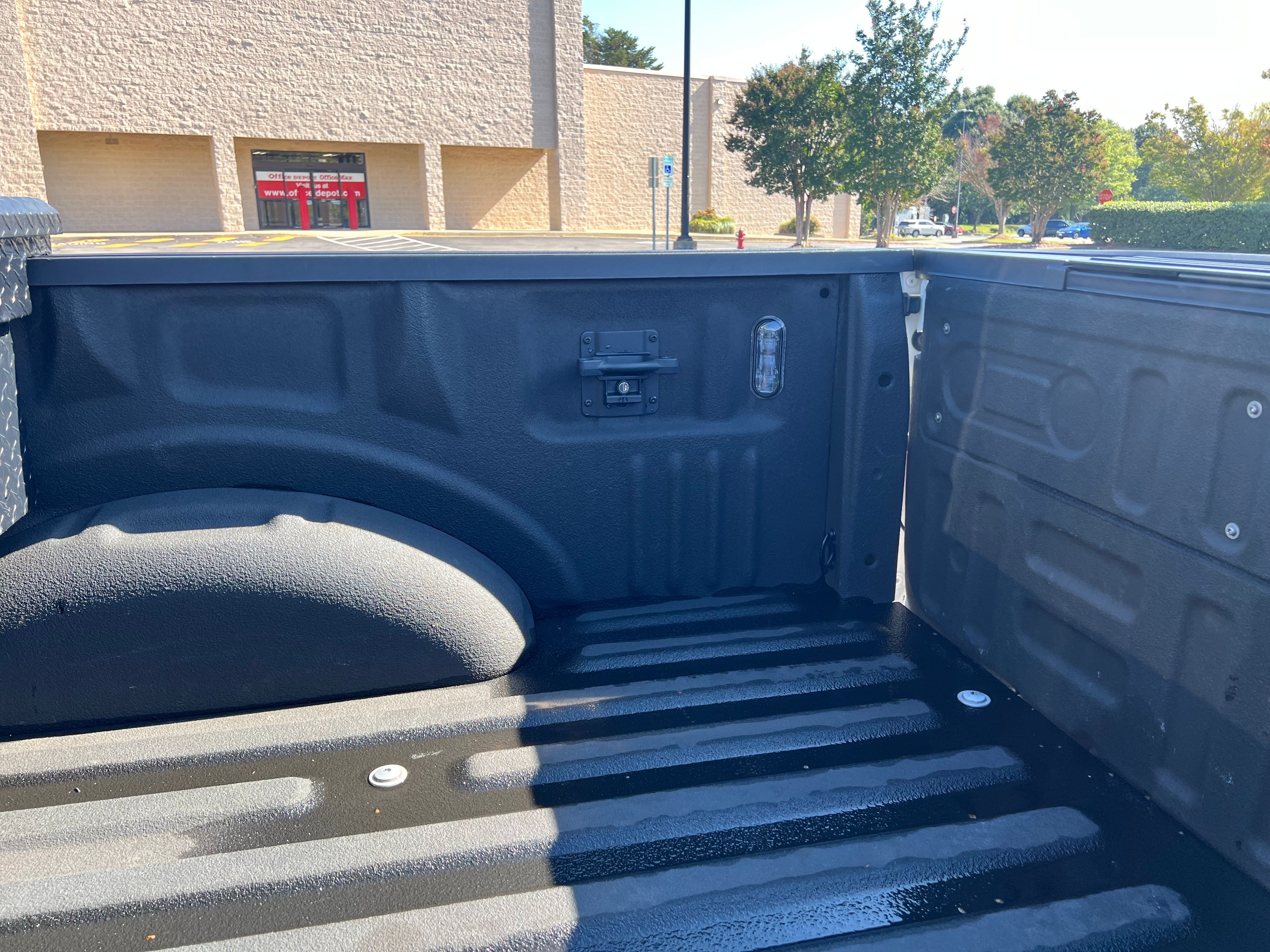 Used 2019 Ford F150 King Ranch w/ Equipment Group 601A Luxury AWD/4WD image 18