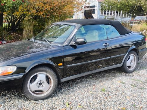 Used 1997 Saab 900 SE Turbo image 1