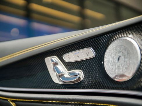 Used 2018 Mercedes-Benz E 63 AMG S image 30