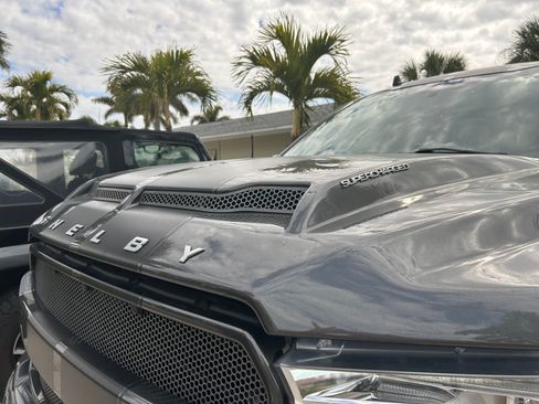 Used 2019 Ford F150 Lariat w/ Equipment Group 502A Luxury image 14