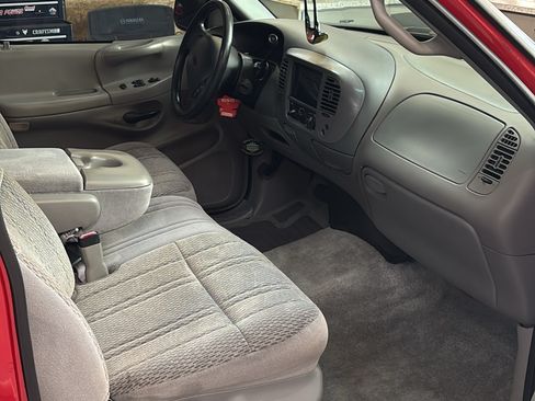 Used 1997 Ford F150 2WD Regular Cab image 6