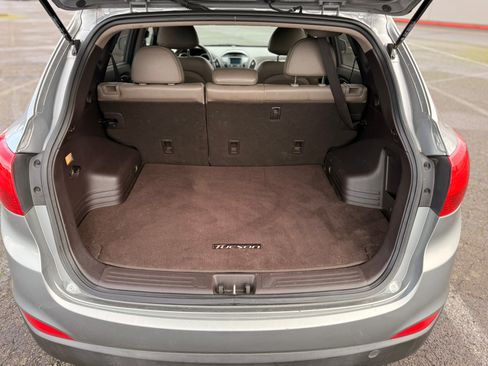 Used 2015 Hyundai Tucson SE image 10