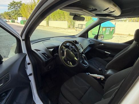 Used 2016 Ford Transit Connect XLT FWD image 5