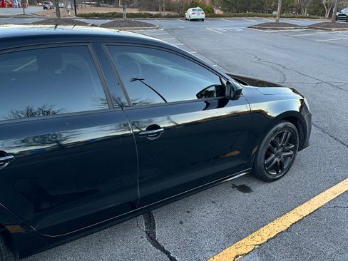 Used 2015 Volkswagen Jetta S w/ Welcome Package image 4