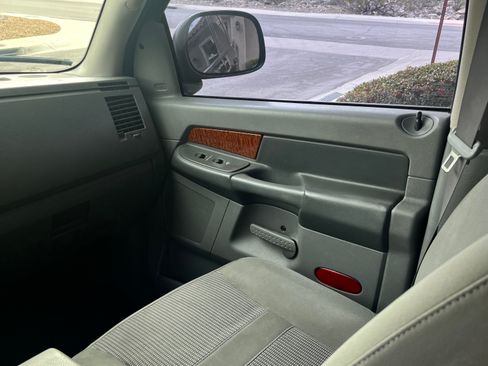 Used 2006 Dodge Ram 1500 Truck SLT w/ Trailer Tow Group image 23