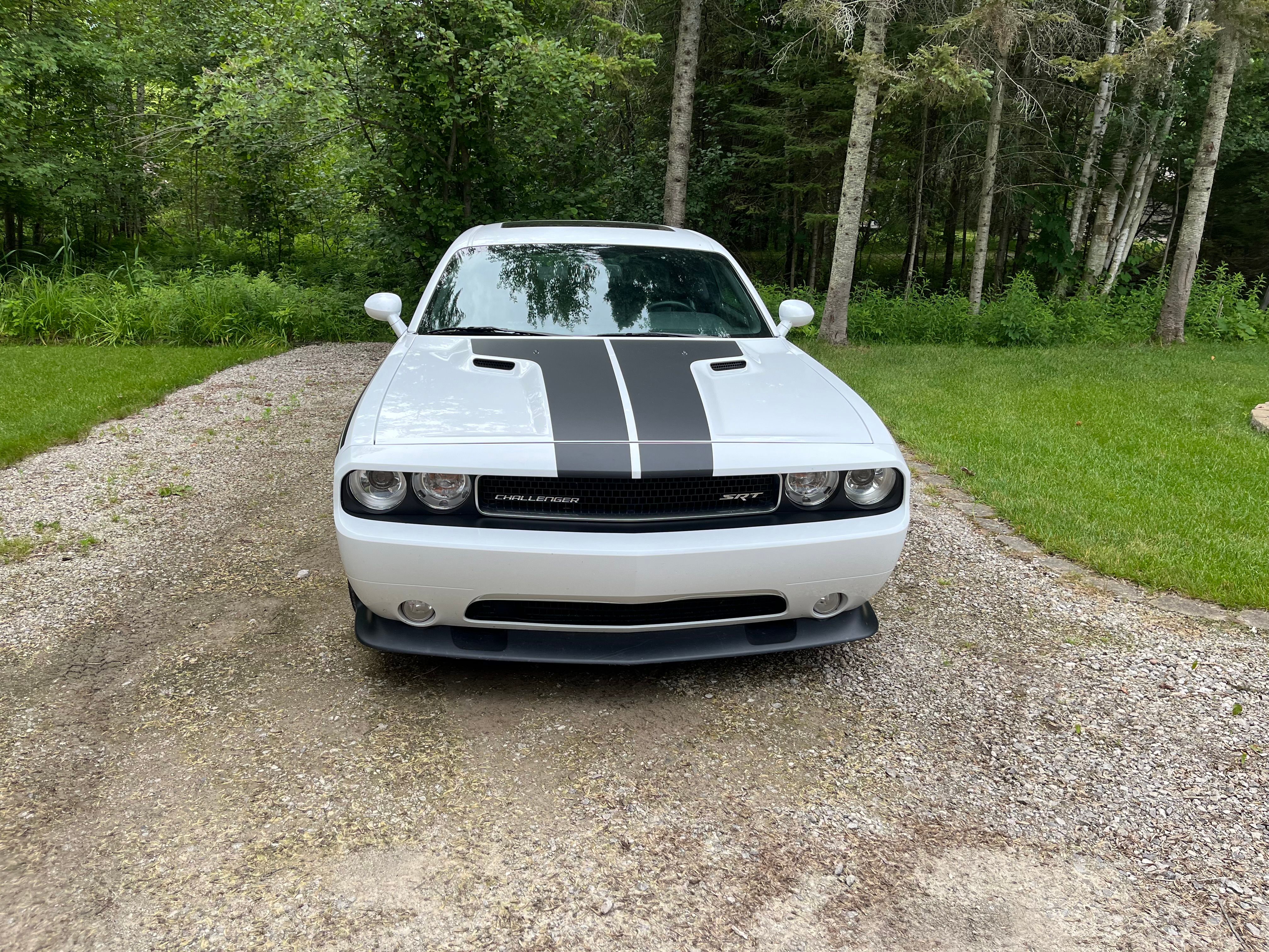 Used 2012 Dodge Challenger SRT8 RWD image 5
