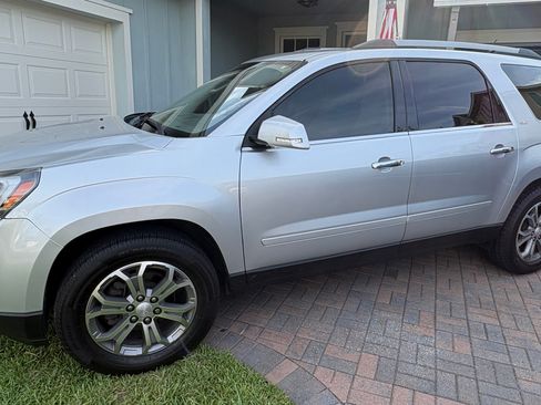 Used 2015 GMC Acadia SLT FWD image 5