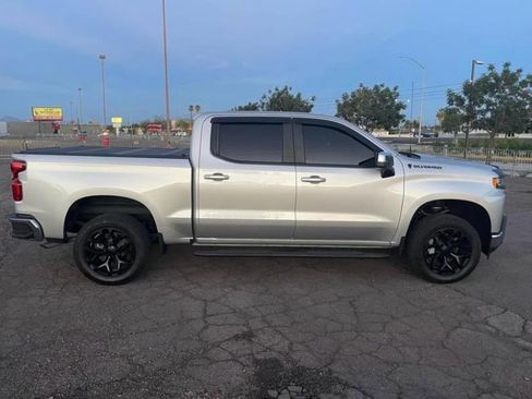Used 2020 Chevrolet Silverado 1500 LT w/ All-Star Edition image 6