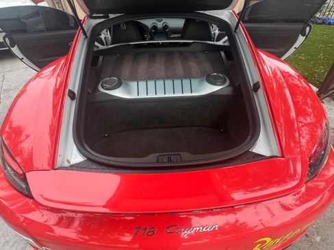 Used 2017 Porsche 718 Cayman image 5